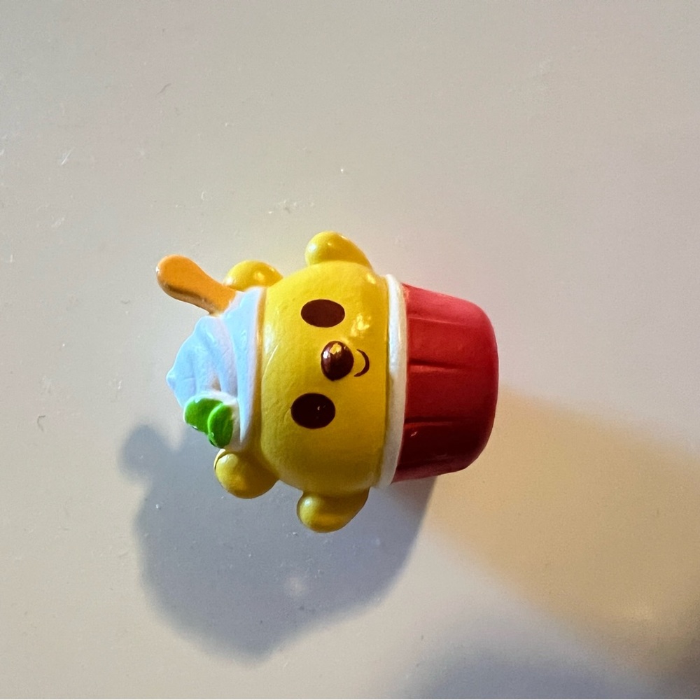 Disney mini munch munchlings Pooh lemon mint shaved ice